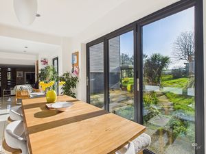 Photo 5- click for photo gallery